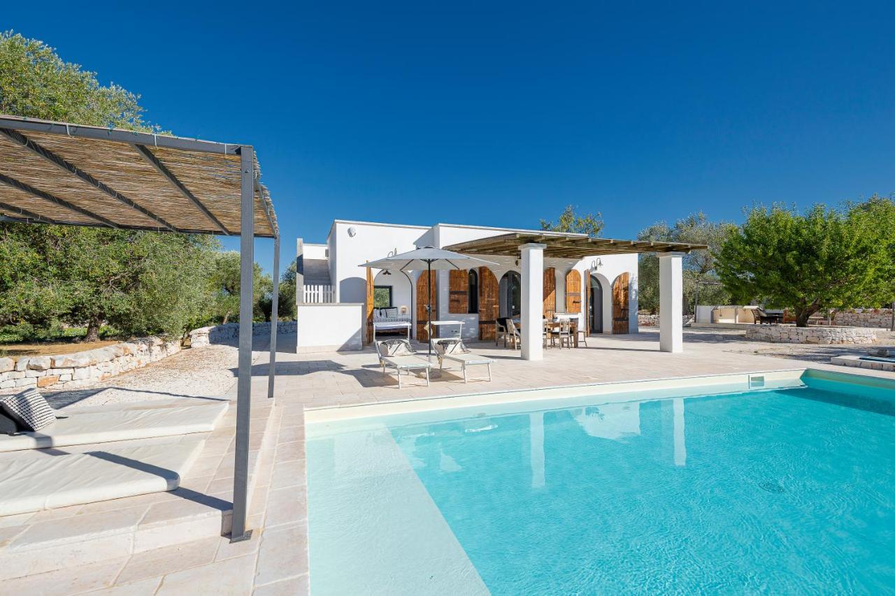 Cisternino Villa In Olive Groove Exterior foto
